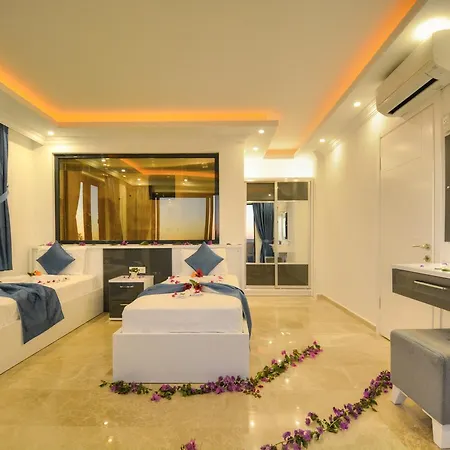 Amor Kalkan